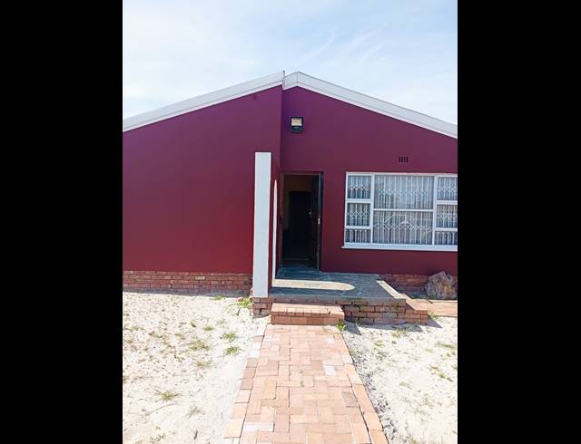 3 BEDROOM FREEHOLD FOR SALE IN MANDALAY